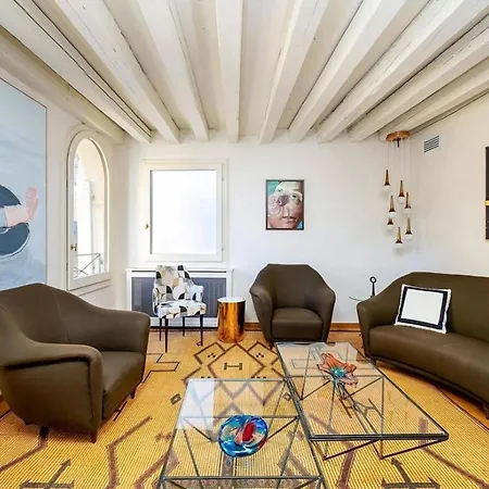 Casa Luce *